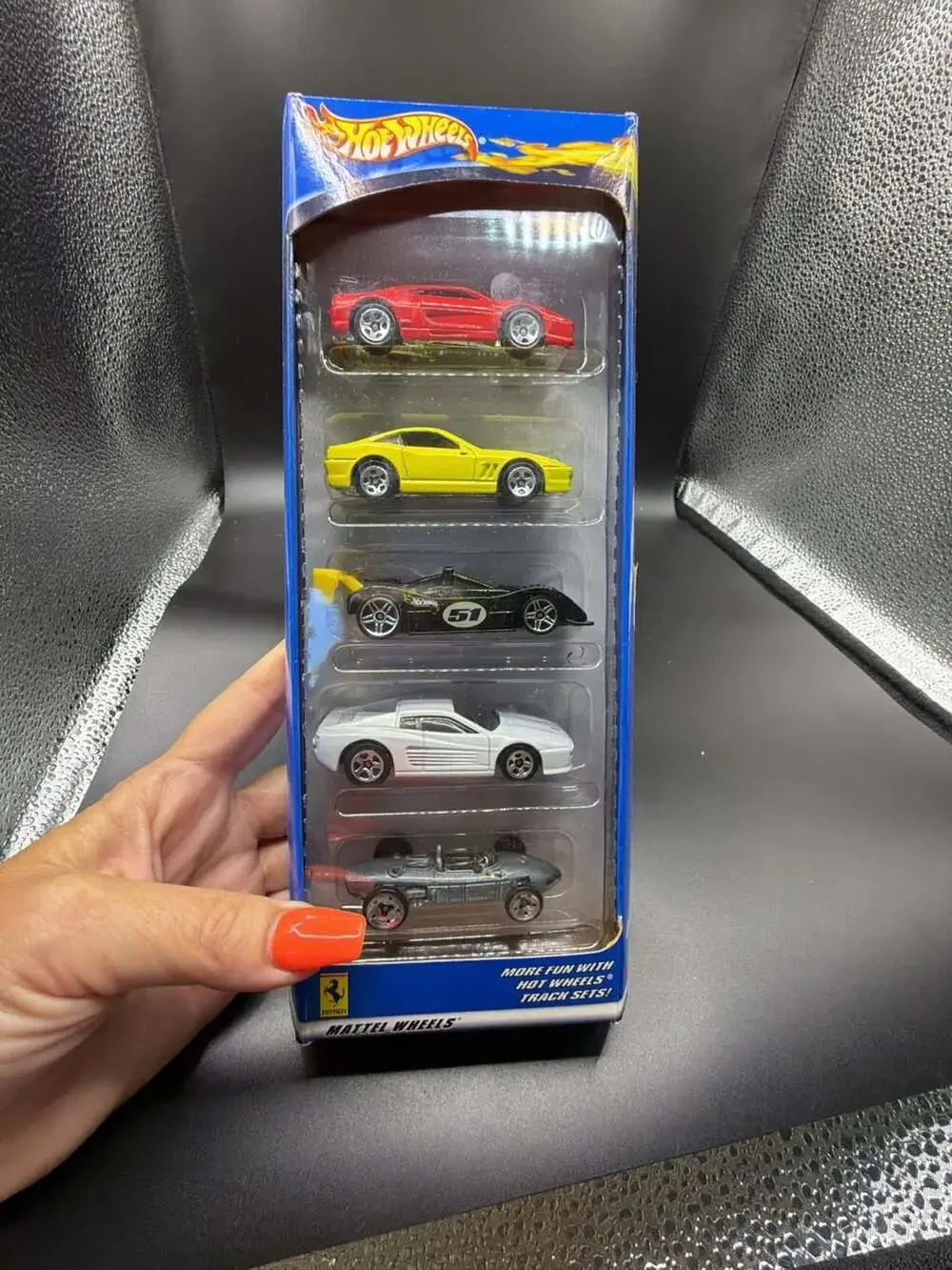 Hot Wheels Ferrari 5-Car Gift Pack Model 57072